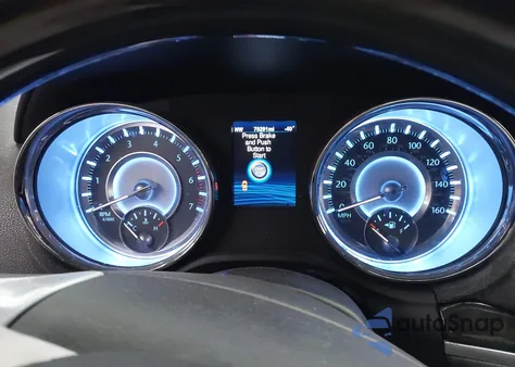 2013 Chrysler 300C from USA, damaged, VIN 2C3CCAET4DH661694